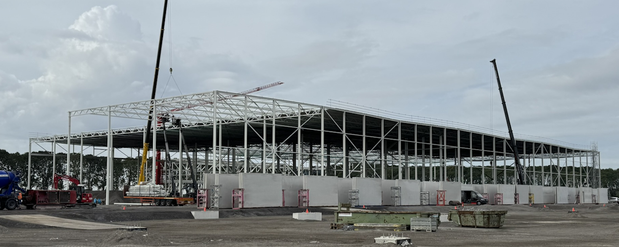project DC logistiek Park fase 1 te Moerdijk Moerdijk